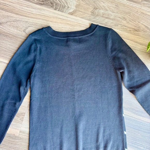 Liz Claiborne Chevron Stripe Sweater Black White Long Sleeve Size S - Picture 10 of 12